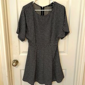 Beautiful patterned dress for semi-formal events